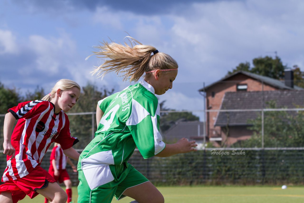 Bild 402 - C-Juniorinnen Kaltenkirchener TS - TuS Tensfeld : Ergebnis: 7:0